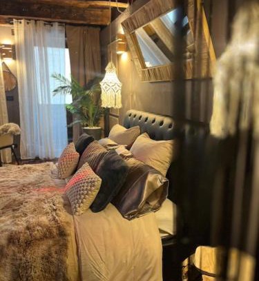 Pinerolo Hotel | Chalet 44