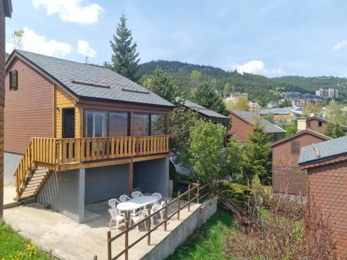 Les Angles Ski Chalet | Chalet 8 couchages à 100m du bas des pistes et commerces