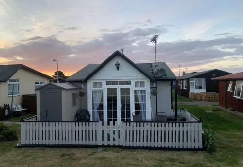 Bridlington Ski Chalet | Chalet 81 South Shore Bridlington 2x Bedroom Detached Chalet Sleeps 4