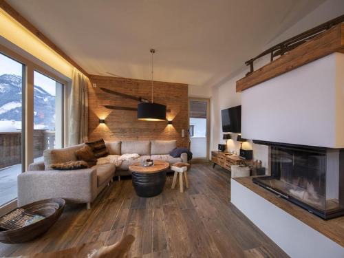 Schonbach Ski Chalet | Chalet in Neukirchen near Ski Lift