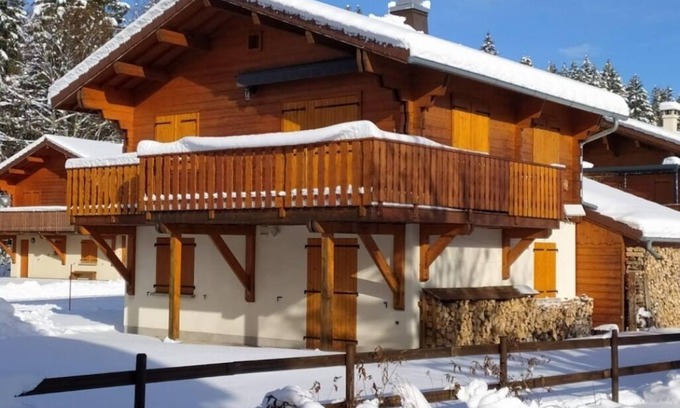 Lamoura Ski Chalet | Chalet at the foot of the Serra station for stays with family or friends