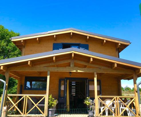 Sulniac Ski Chalet | Chalet au calme pour 6 personnes proche Golfe du Morbihan Animaux acceptés