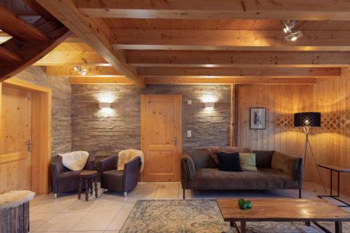 La Tzoumaz Ski Chalet | Chalet Belle Roche