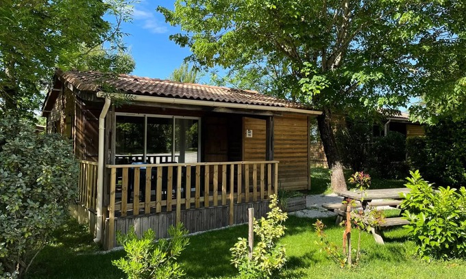 Soreze Ski Chalet | Chalet Bois Premium 31m2 - 2 Schlafzimmer - überdachte Terrasse - TV - LV - Klimaanlage 6 Personen