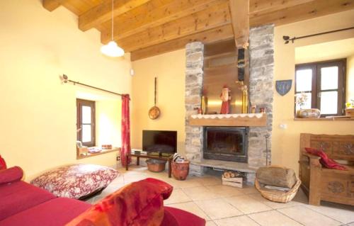 Saint-Andre Ski Chalet | Chalet chaleureux à Saint-André avec vue sur montagne