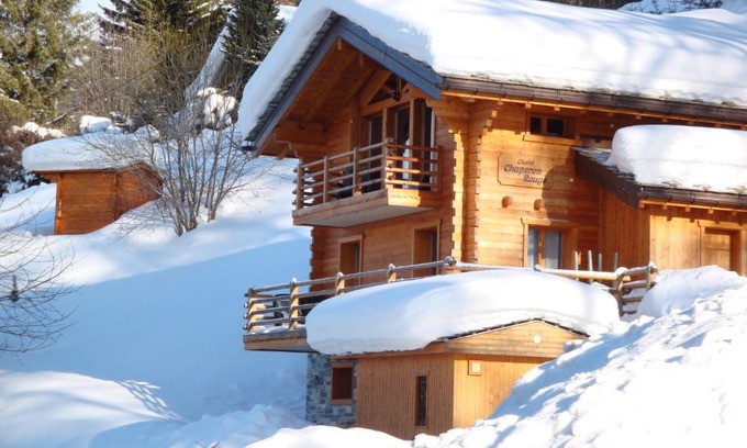 Saint-Pierre-de-Clages House | Chalet Chaperon Rouge