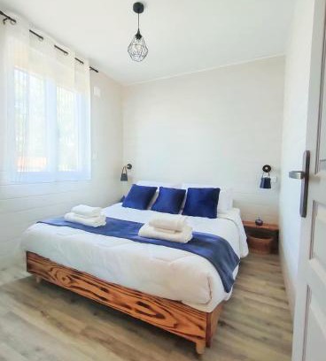 Rouvray (Cote-d'Or) Other | Chalet Charmant à Louer pour 4-6 Personnes dans le Morvan Rouvray 21 avec SPA