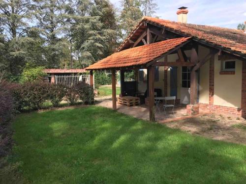 Menestreau-en-Villette Ski Chalet | Chalet cozy au milieu des bois