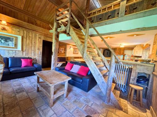 Reberty Ski Chalet | Chalet de charme 14 pers. au pied des pistes avec parking, sauna et wifi - FR-1-452-108