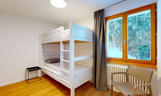 Les Mayens-de-Sion Bed & Breakfast | Chalet de l'Ours AUTHENTIC Etage Fontaine 14 pers