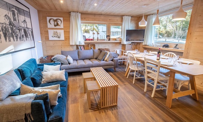 Meribel Apartment | Chalet de L'Ours RDC