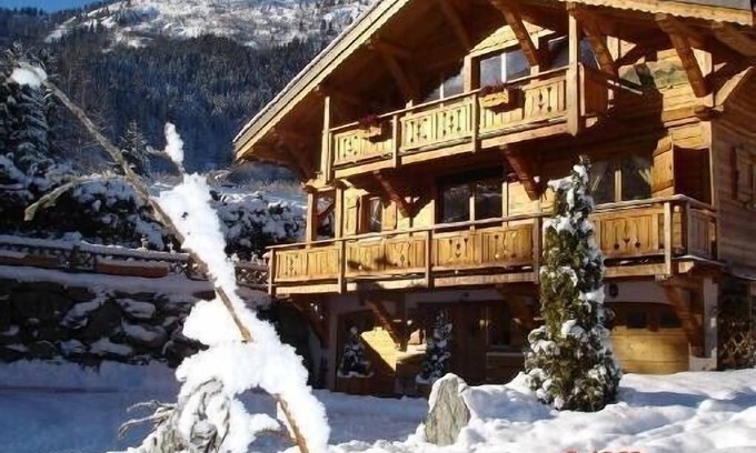 Les Houches Ski Chalet | Chalet de Prestige Jacuzzi ext. in Chamonix Mont Blanc Les Houches