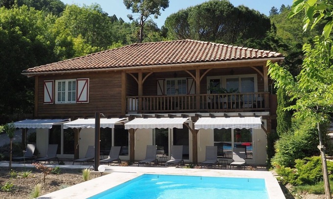 Quillan Ski Chalet | Chalet des trois Quilles Piscine et Spa