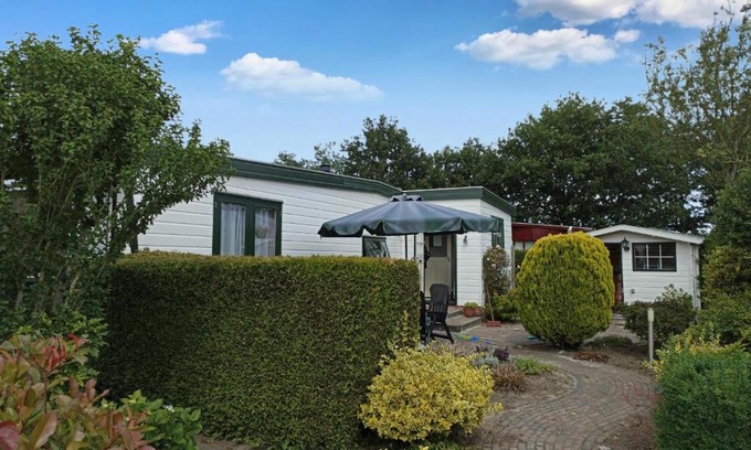 Schoonloo Ski Chalet | Chalet Drenthe huren! Hart van bosrijk Drenthe! -Rust, ruimte en ontspanning is genieten! Welkom! -Peace, space and relaxation is enjoyment! Welcome! -Ruhe, Raum und entspannung sind genuss! Willkommen!
