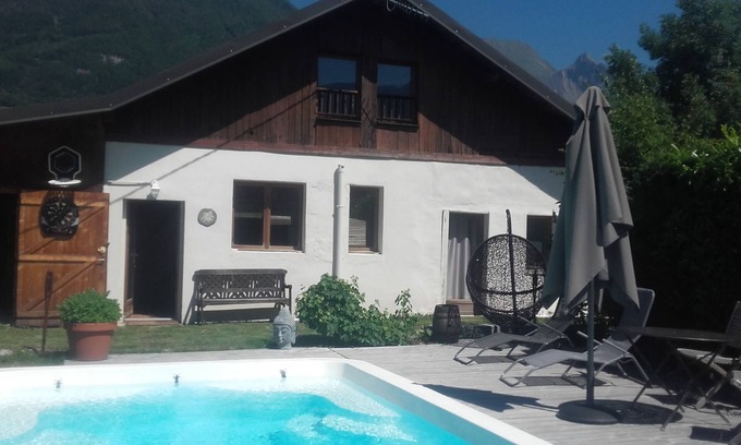 Gilly-sur-Isere Ski Chalet | Chalet Fleur de Neige, at the foot of the Bauges massif, 5 minutes from Albertville!