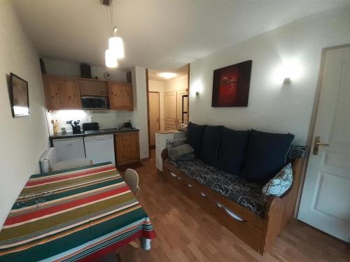 Valfrejus Apartment | Chalet Florence - 2 Pièces pour 4 Personnes MAE-9183
