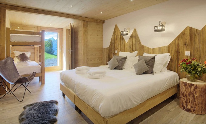 Les Villards-sur-Thones Ski Chalet | Chalet Le Buhel - peaceful home for 15, spa & great views - OVO Network