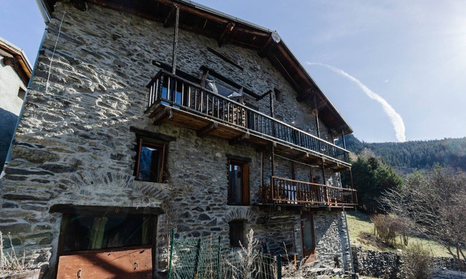 Saint-Andre Ski Chalet | Chalet 'Grand Vanoise - 12 Pers' with Private Terrace, Balcony and Wi-Fi