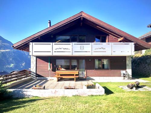 Graechen Apartment | Chalet Hedy Ferienwohnung