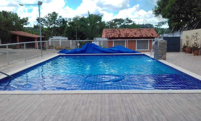 Setor Lagoa Quente House | Chalet in Caldas Novas for 10 people