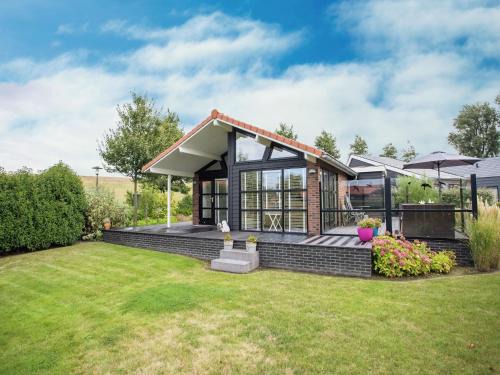 Kattendijke Ski Chalet | Chalet in Kattendijke near Eastern Scheldt