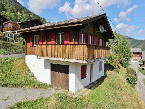 Fiesch Ski Chalet | Chalet in Wiler near Ski Lift & Views