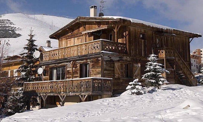 Jeux Apartment | Chalet Justine - Plein Centre 5 Chambres Pour 12 à 15 Personnes