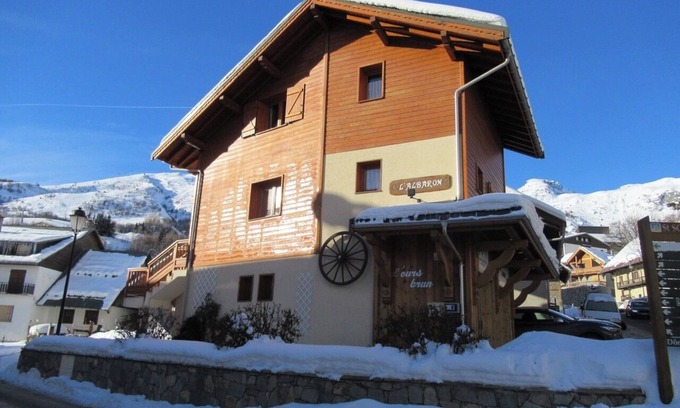 Saint-Sorlin-d'Arves House | CHALET L'ALBARON - SAINT SORLIN D'ARVES