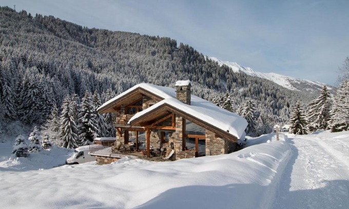 Les Allues Ski Chalet | Chalet Le Cairn - unique and magnificient ski-in ski-out Chalet !