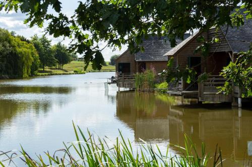 Villiers-Charlemagne House | Chalet le Goujon