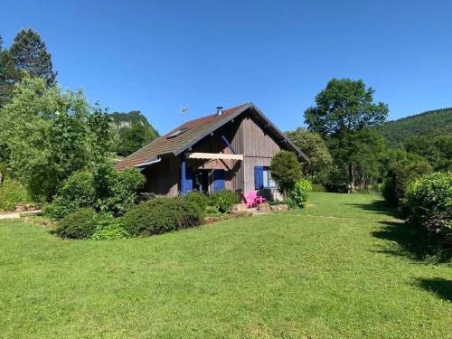 Nans-sous-Sainte-Anne Ski Chalet | Chalet Les Ammonites 2 chambres en Franche Comte au calme dans la nature