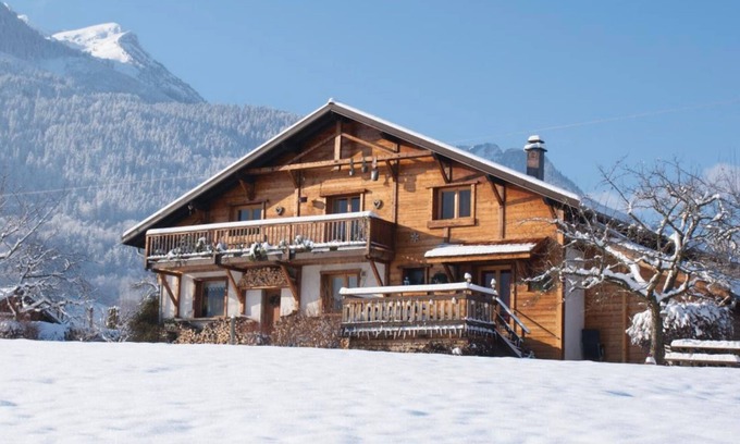 Faverges-Seythenex Ski Chalet | Chalet 'Les Grands Champs Sud' with Mountain View, Private Terrace and Wi-Fi