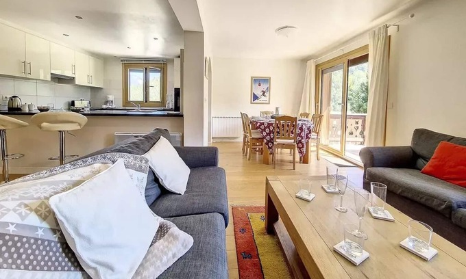 Les Allues Ski Chalet | Chalet Les Lutins - Charming chalet in the heart of the Village des Allues