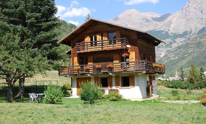 Vallouise Ski Chalet | Chalet Les Trolls - Vallouise