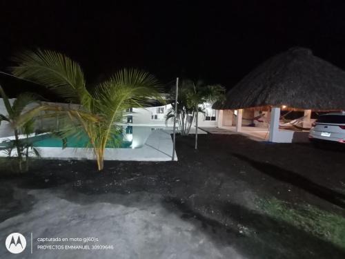 Chisec Villa | Chalet los Abuelos