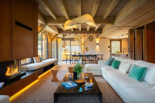Saint-Nicolas-de-Veroce Ski Chalet | Chalet Mussol - OVO Network