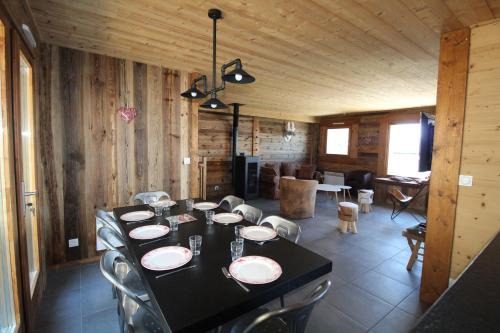 Font-Romeu-Odeillo-Via Ski Chalet | Chalet Nobel Centre ville 8 pers - 4 Chambres - 4 SdB