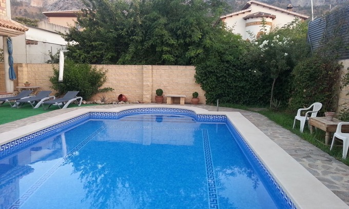 Cuevas de San Marcos Ski Chalet | Chalet offer with pool between Malaga, Cordoba, Granada and Seville. Andalusia