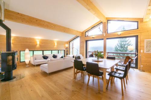 Nancroit Ski Chalet | Chalet Olbios