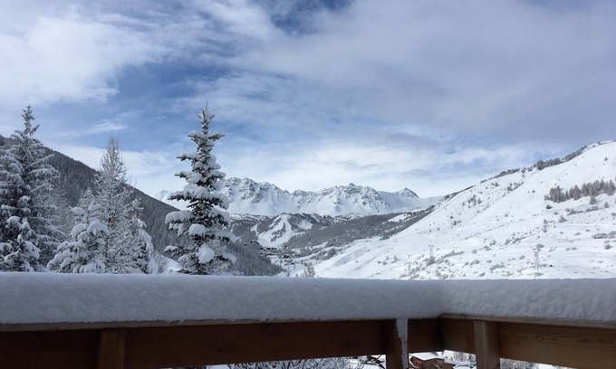Vars Ski Chalet | Chalet on the heights of Ste Marie - breathtaking view