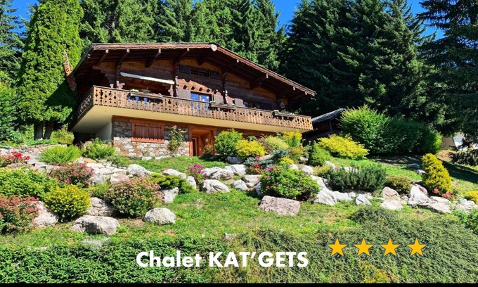 Les Gets Ski Chalet | Chalet prestige, 4 stars, close to slopes and center, breathtaking view