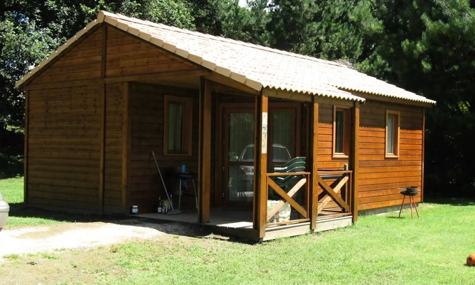 Martres-Tolosane Ski Chalet | Chalet Privilège adapted for people with reduced mobility - 2 bedrooms 5 to 7 people - 5 people included in the price