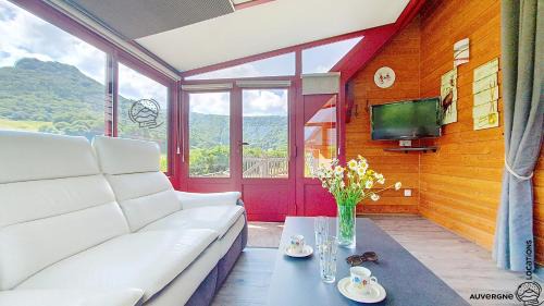 Chambon-sur-Lac Ski Chalet | Chalet Puy Jumel