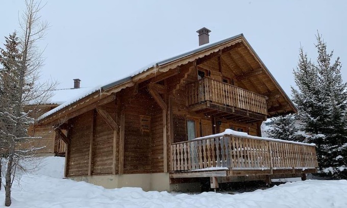 La Toussuire Ski Chalet | Chalet savoyard indépendant