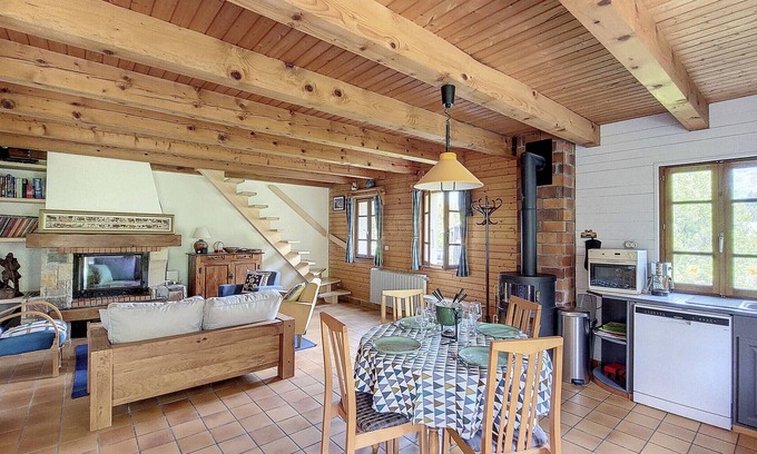 Seytroux Ski Chalet | Chalet SEYTROUX - 6 beds - GARDEN with MOUNTAIN VIEWS