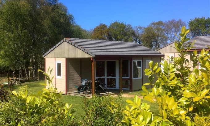Pleumeur-Bodou House | Chalet 'Standard 5' with Private Terrace and Shared Garden