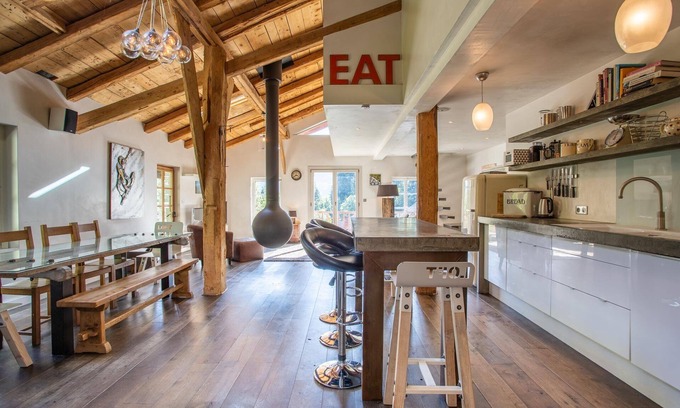 Servoz Ski Chalet | Chalet Suay is a gorgeous 18th Century farmhouse in Servoz near Chamonix