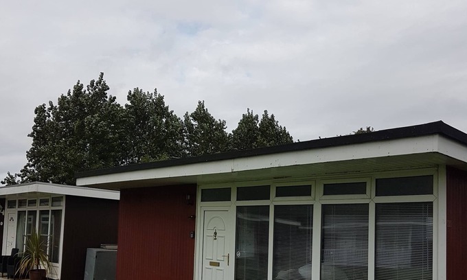 Chapel Saint Leonards Ski Chalet | Chalet to let set in the beautiful grounds of Cherry Park