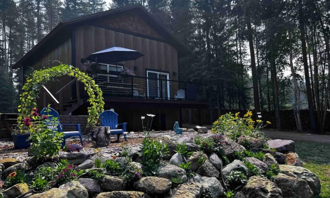 Coram House | Chalet tucked in the woods 7 miles from Glacier National Park.