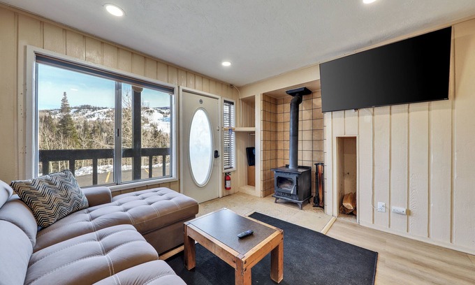 Brian Head Condo | Chalet Village Hideaway Brian Head Utah